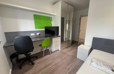 119 Mayflower Street, City Centre, Plymouth - Image 3